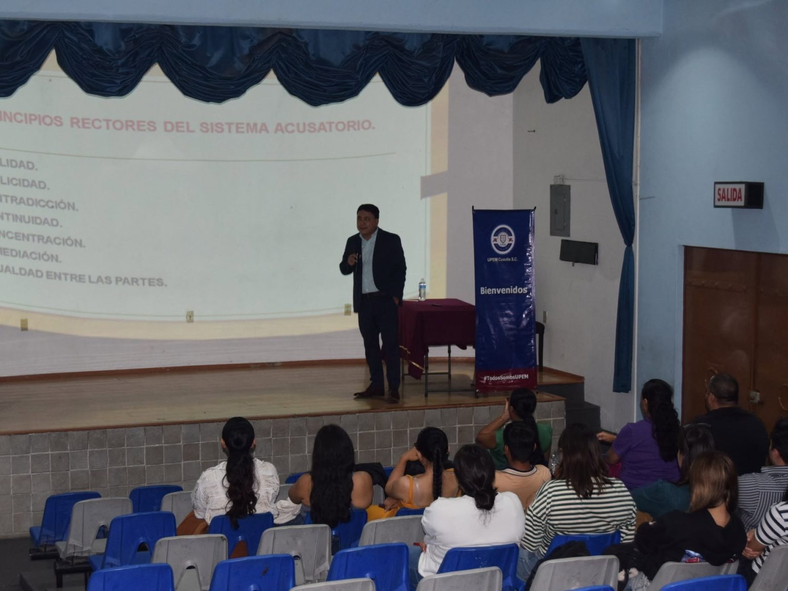 conferencias de derecho